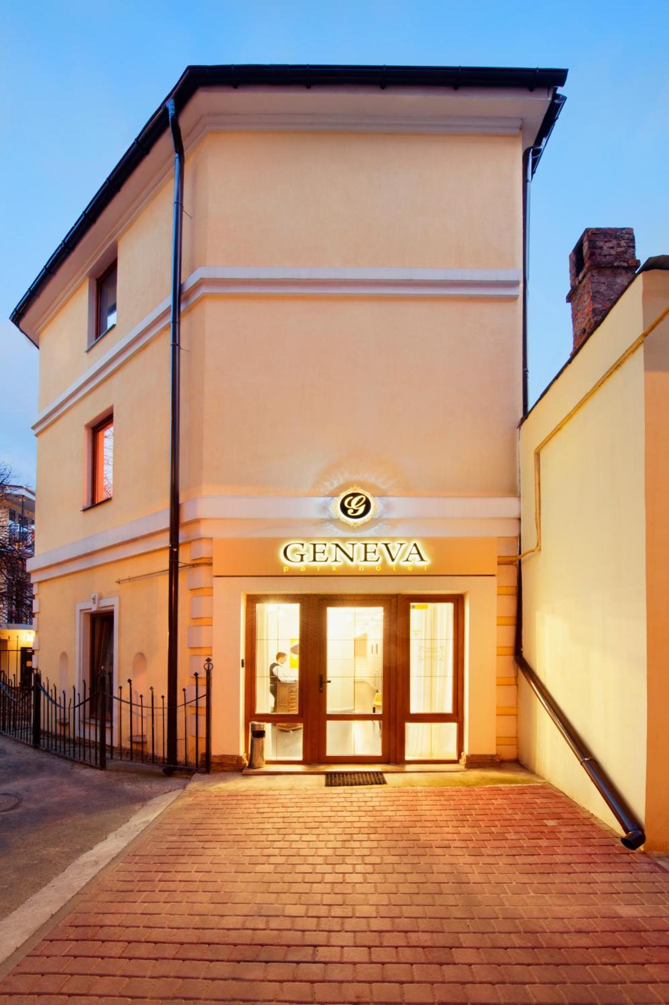 Geneva Park Hotel Одеса Екстериор снимка